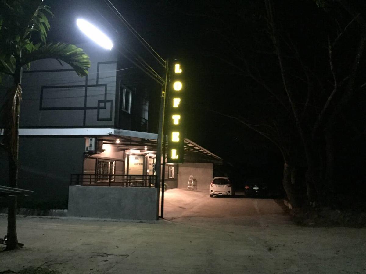 הוסטל נחון סי טמארט Loftel @ Nakhon מראה חיצוני תמונה