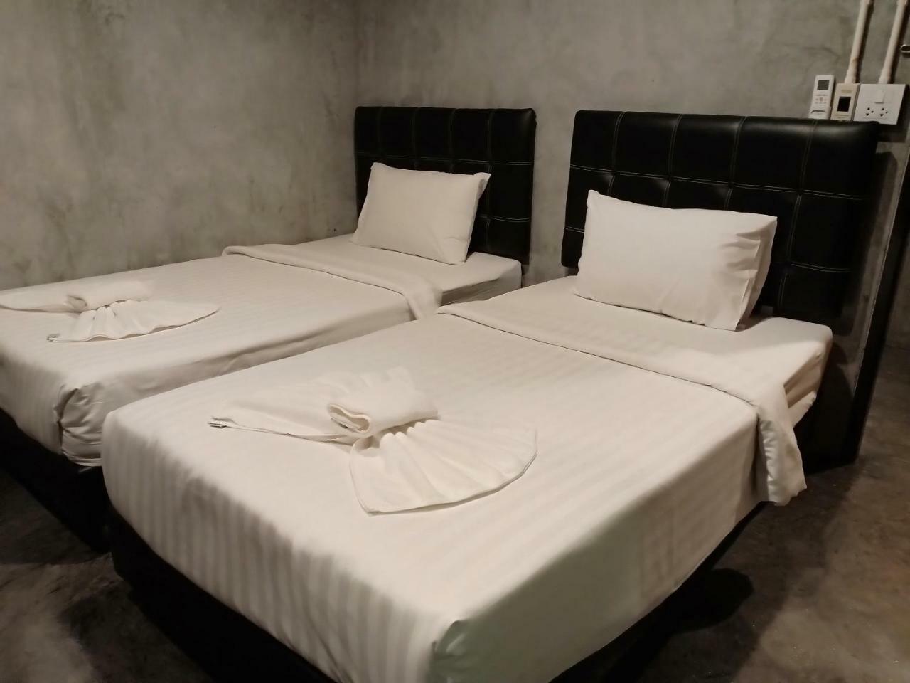 הוסטל נחון סי טמארט Loftel @ Nakhon מראה חיצוני תמונה
